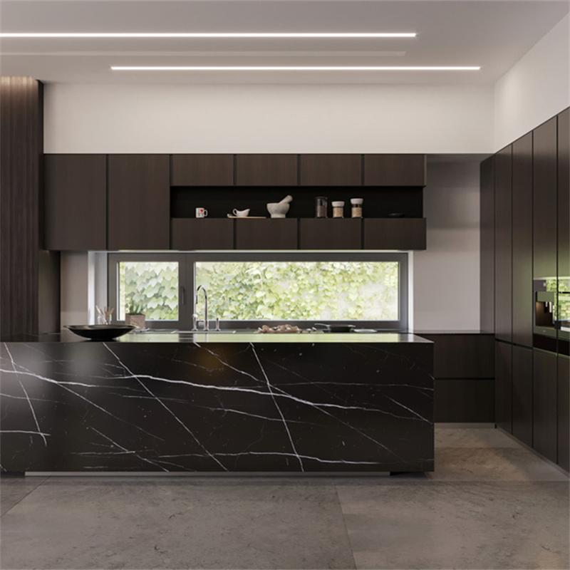 High-end custom kitchen cabinets